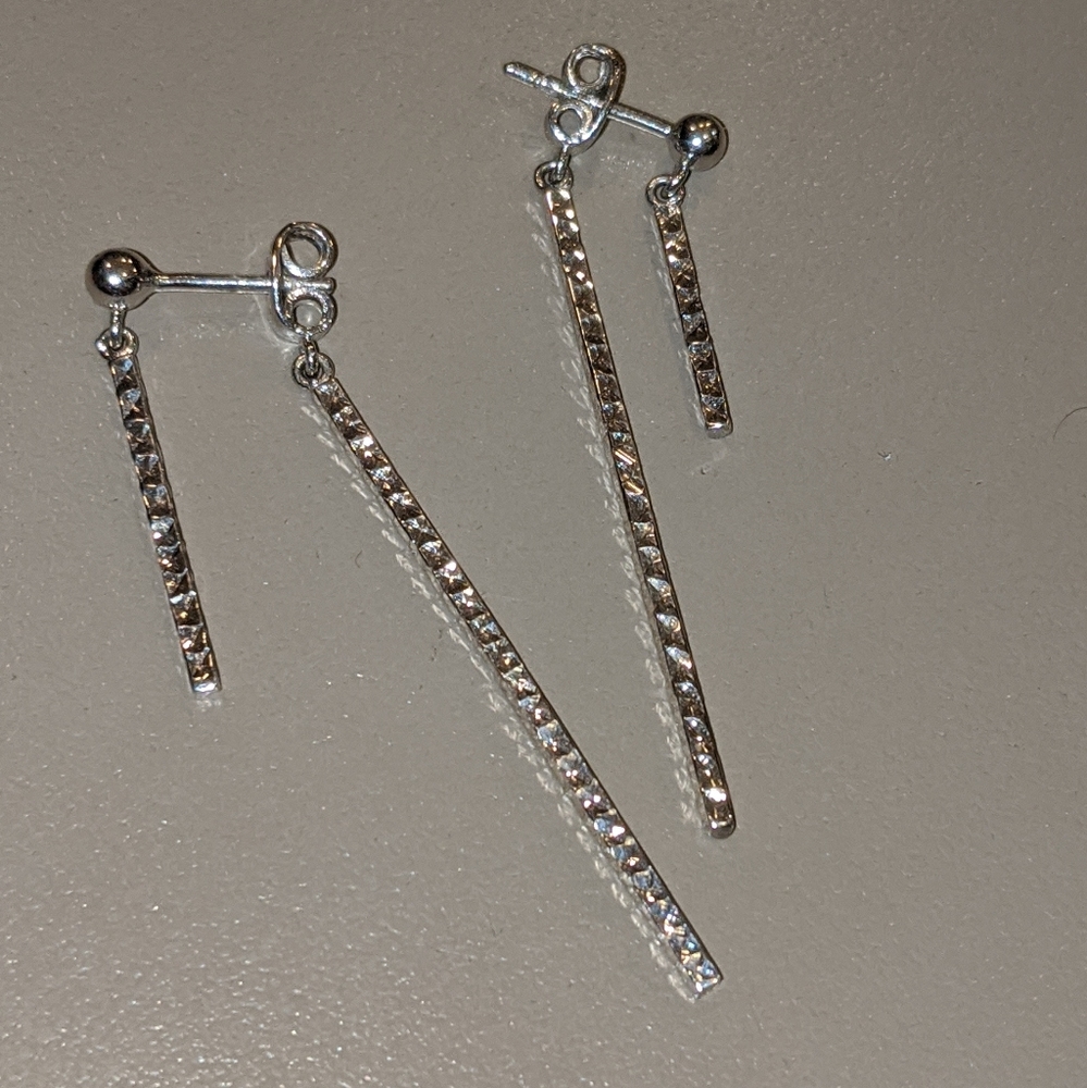 🦄2 for $15🦄 Parallel Earrings
